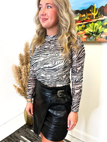 Let’s Get Mesh Wild Top