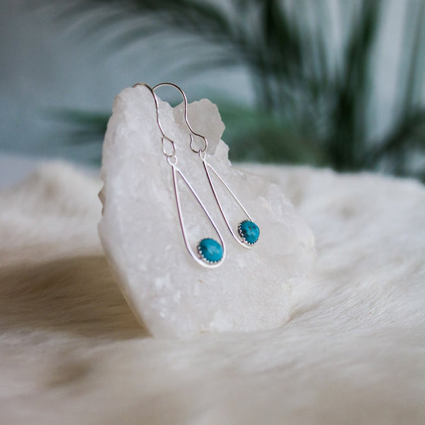 White Sands Drop Earrings