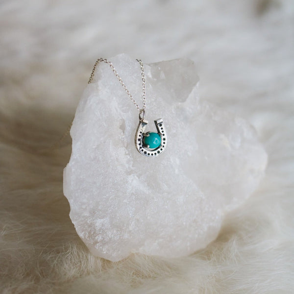 Horseshoe Necklace