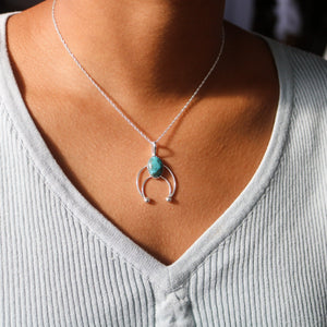 Dainty Naja Necklace